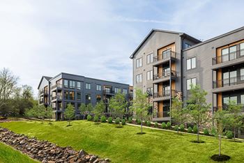 Private balconies/patios*